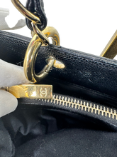 Load image into Gallery viewer, CHANEL GRAND SHOPPING BLACK TOTE IN CAVIAR LEATHER IN GOLD HARDWARE